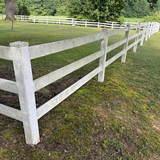 Vinyl-PVC-Fence-Cleaning-in-Oxford-MS 6